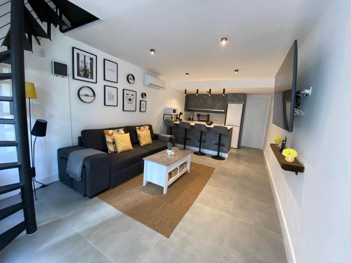 Duplex 2 Dorm / 2 Wc Apartamento *